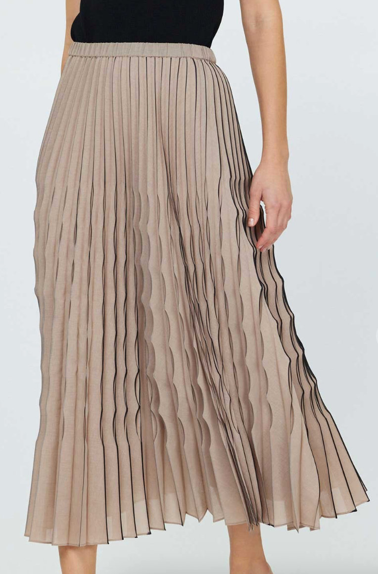 Tip Top Taupe